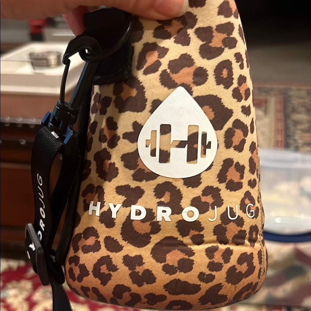 HydroJug Leopard Print Water Bottle Sleeve